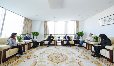 美國(guó)印第安納大學(xué)雅各布音 ...